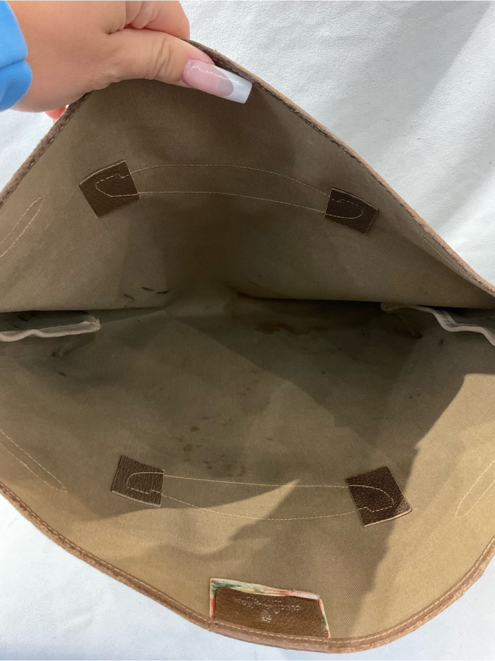 Gucci Tote - Picture 4 of 14